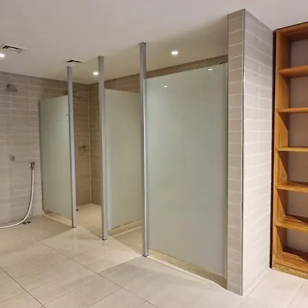 2-zimmer Wohnung, Pools, Sauna Und Balkon Apartment *