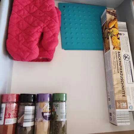 2-zimmer Wohnung, Pools, Sauna Und Balkon Apartment *