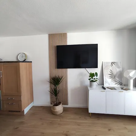 2-zimmer Wohnung, Pools, Sauna Und Balkon Apartamento