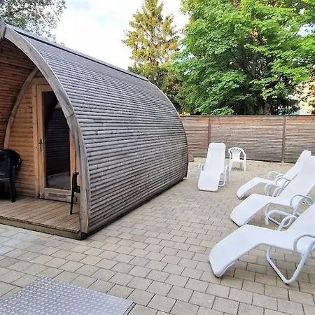 2-zimmer Wohnung, Pools, Sauna Und Balkon شقة *