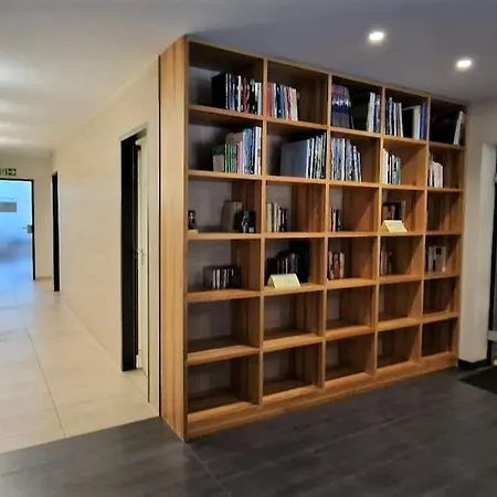 2-zimmer Wohnung, Pools, Sauna Und Balkon * سانكت انجلمار
