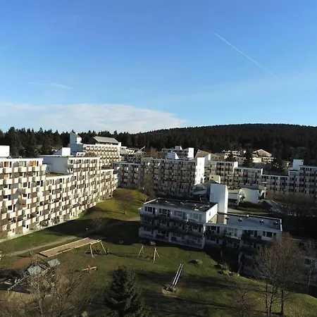 2-zimmer Wohnung, Pools, Sauna Und Balkon