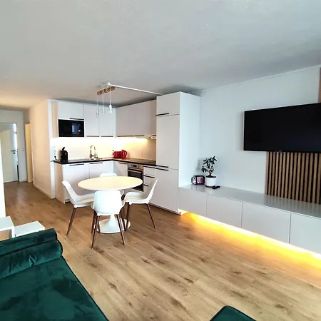 شقة 2-zimmer Wohnung, Pools, Sauna Und Balkon سانكت انجلمار
